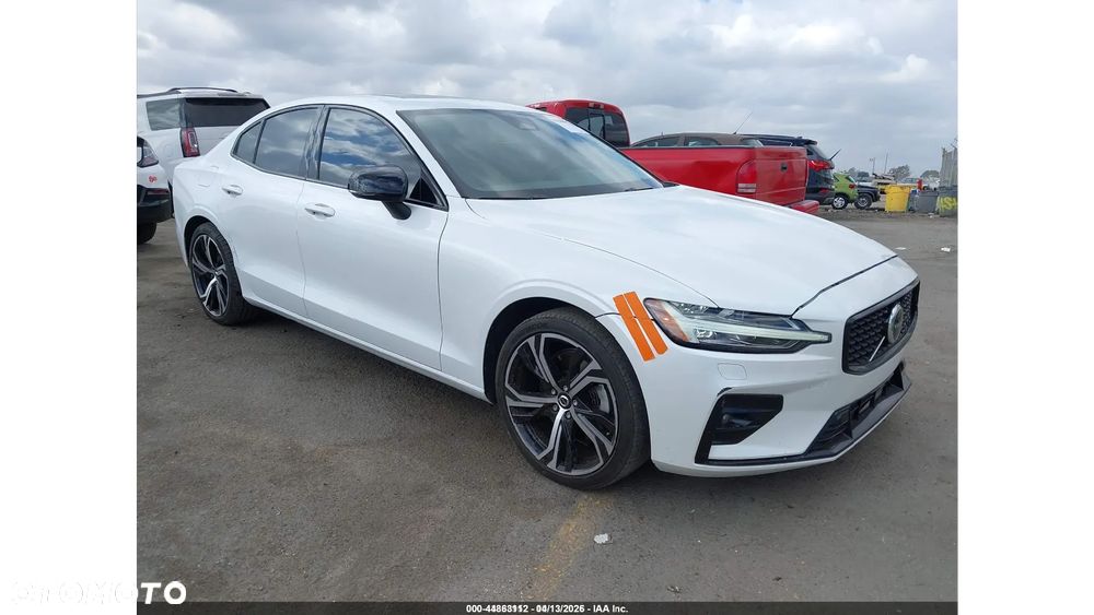 Volvo S60 - 1