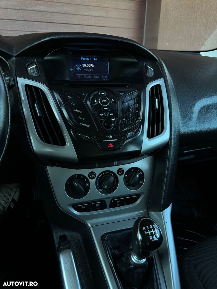 Ford Focus - 16
