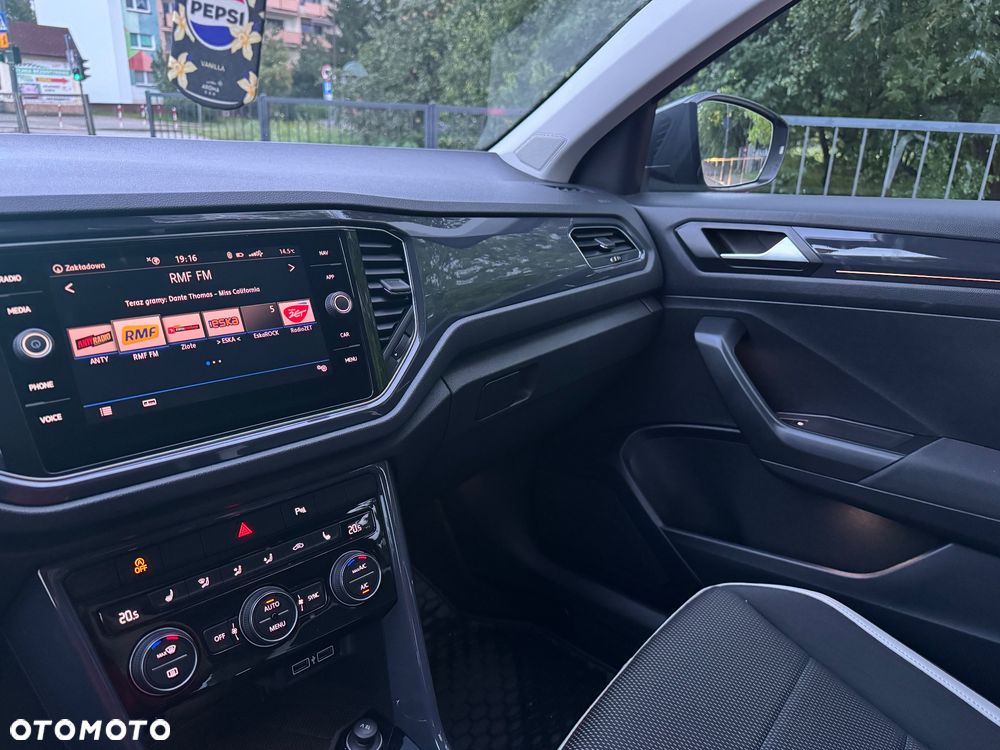 Volkswagen T-Roc 1.5 TSI GPF ACT Premium DSG - 15