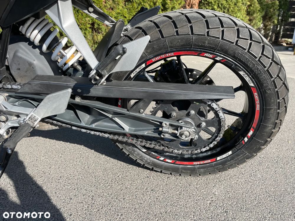 KTM Duke 125 - 8