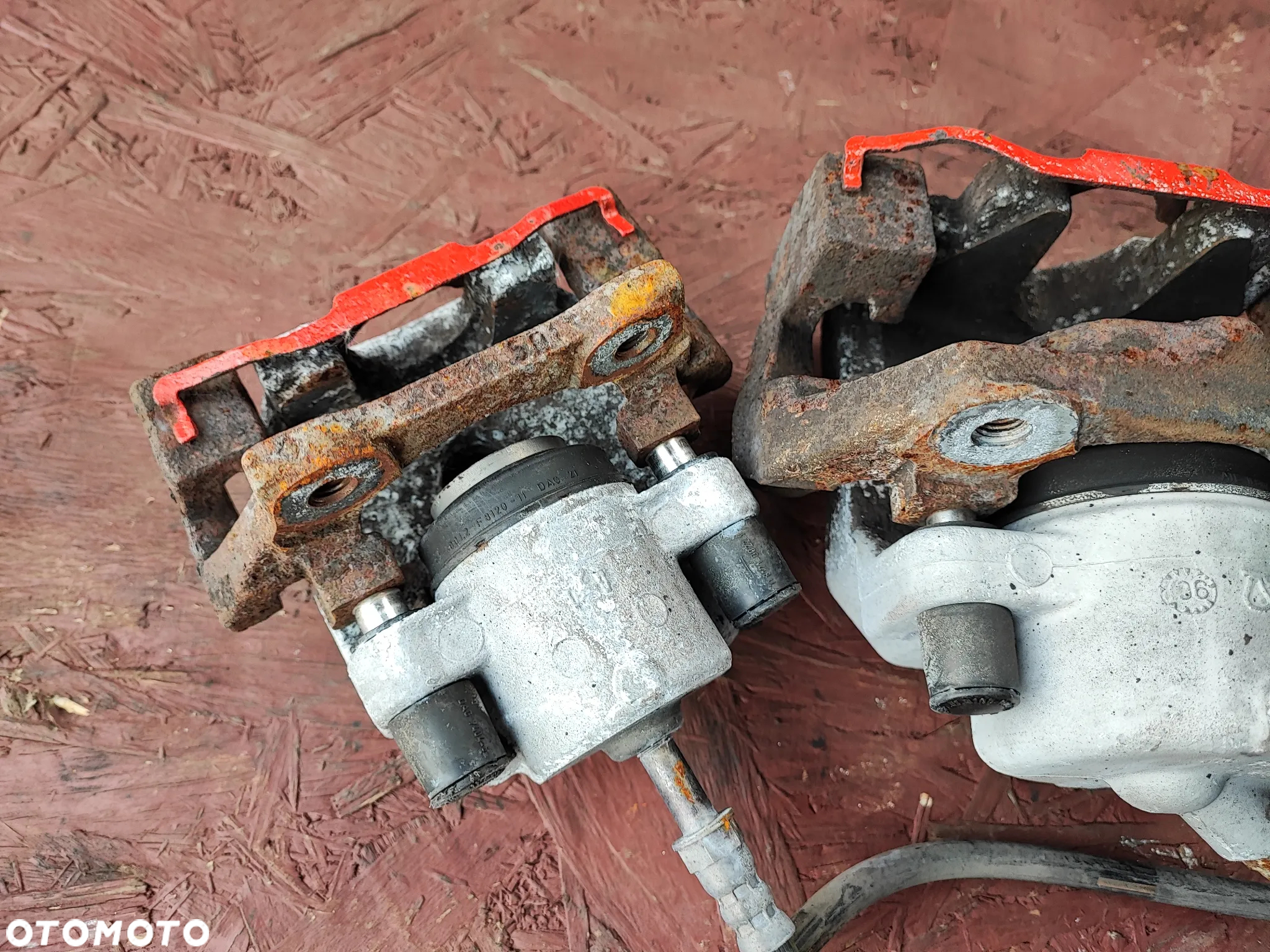 BMW E39 SEDAN ORYGINALNY KOMPLET ZACISKÓW PRZÓD 296MM + TYŁ 298MM O NR.  34 21 1 163 648 /  34 21 1 163 650 /   34 21 1 163 649 OEM W BARDZO DOBRYM STANIE - 17