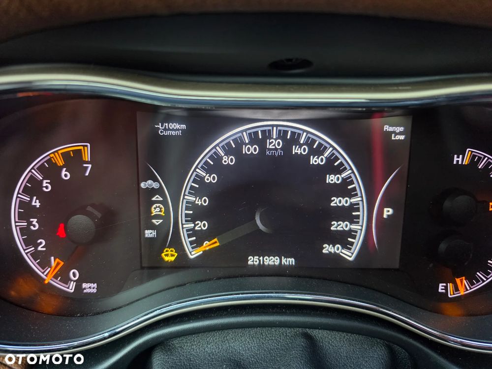Jeep Grand Cherokee 5.7 V8 HEMI 4WD Automatik Summit - 10