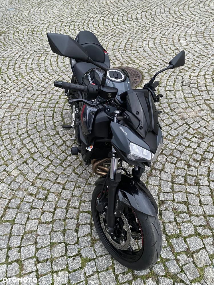 Kawasaki Z 650 - 7