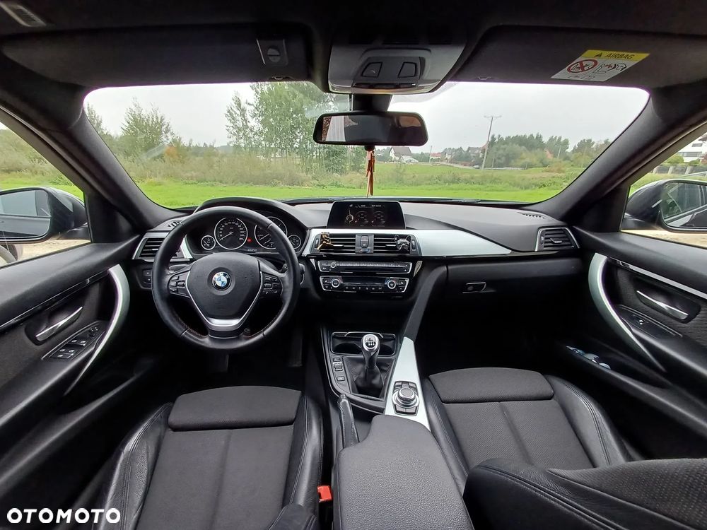 BMW Seria 3 318d - 8