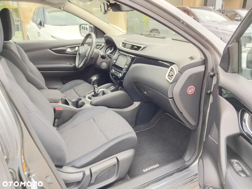 Nissan Qashqai 1.2 DIG-T N-Tec EU6 - 23