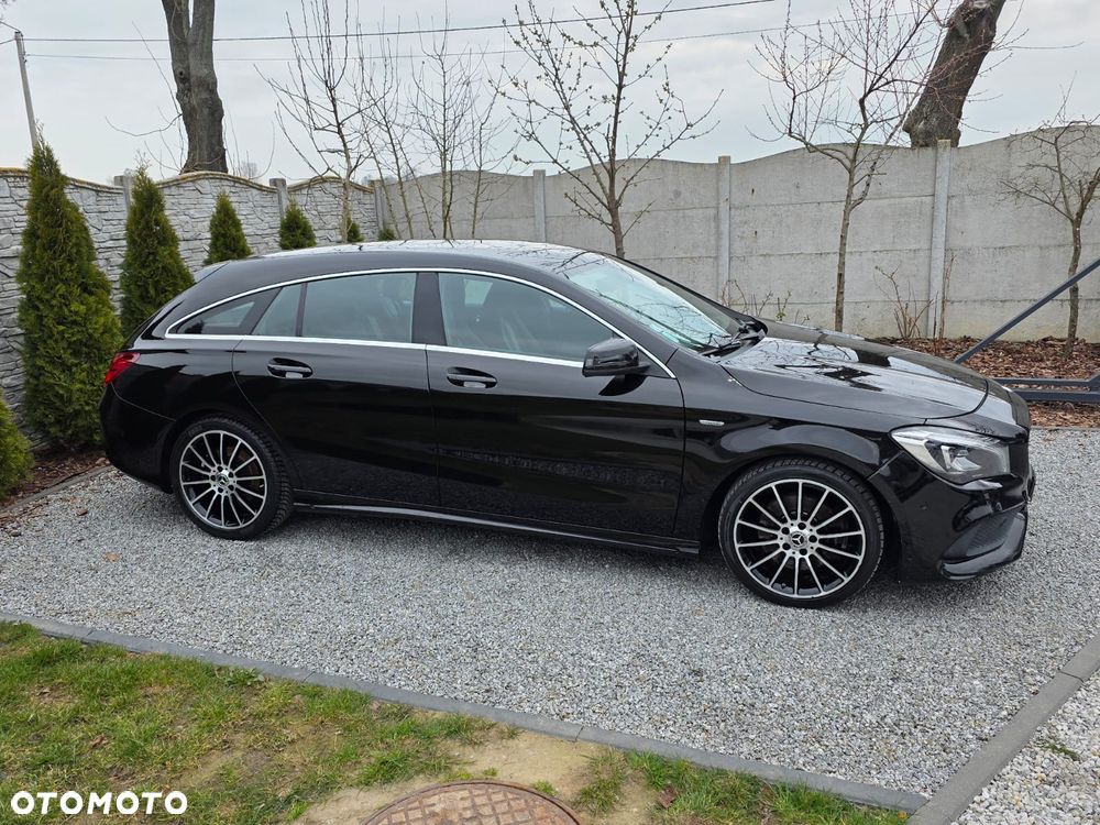 Mercedes-Benz CLA - 2