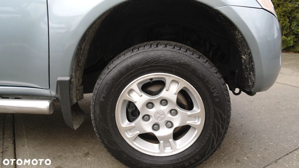 Mitsubishi L200 2.5 DID Invite AC - 33