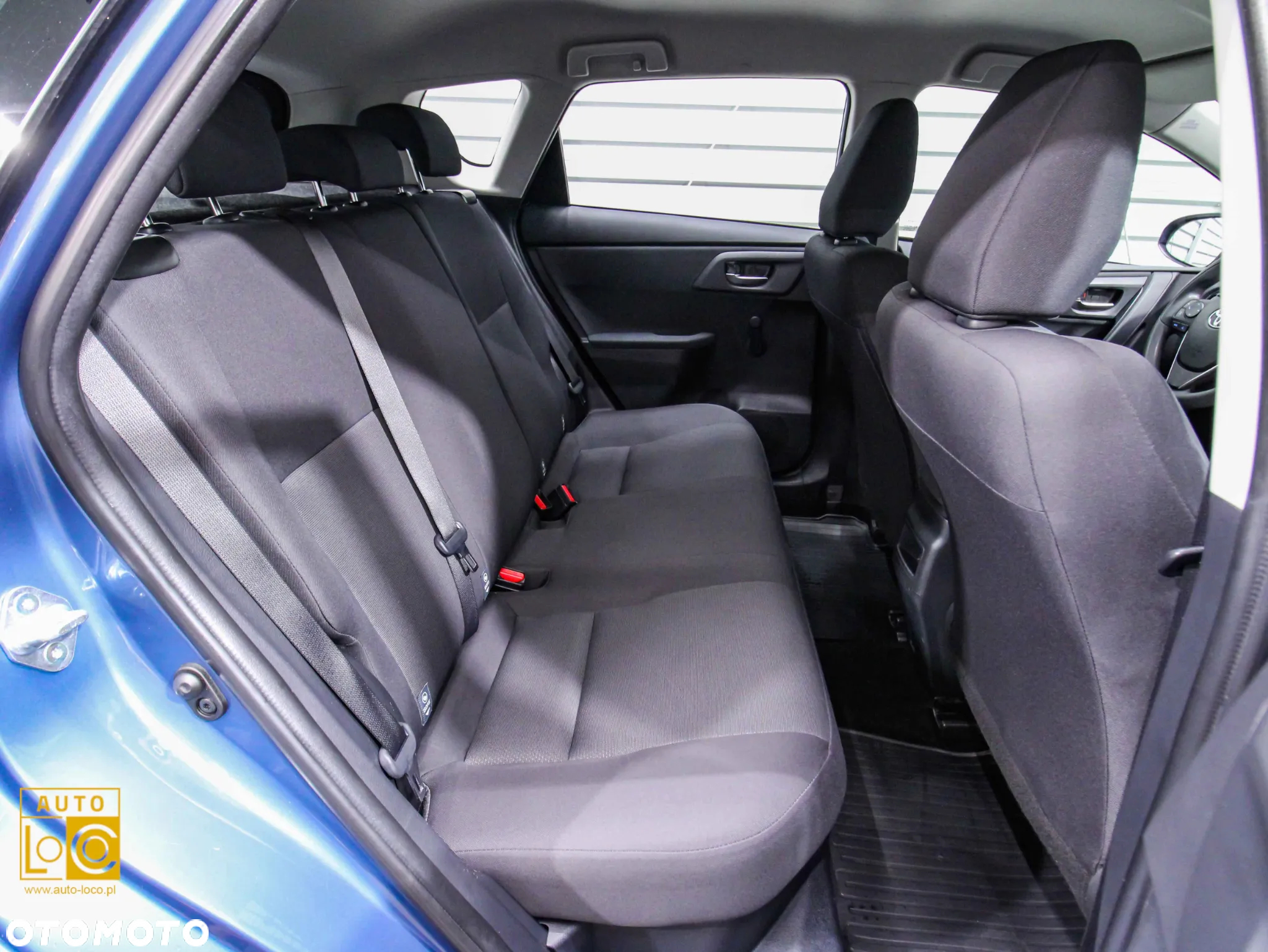 Toyota Auris Hybrid 135 Active - 11