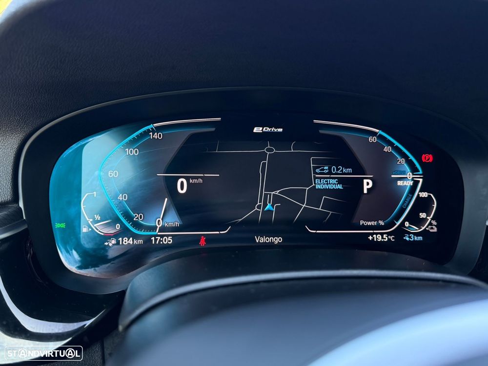 BMW 520 e Pack M — fotografia 31