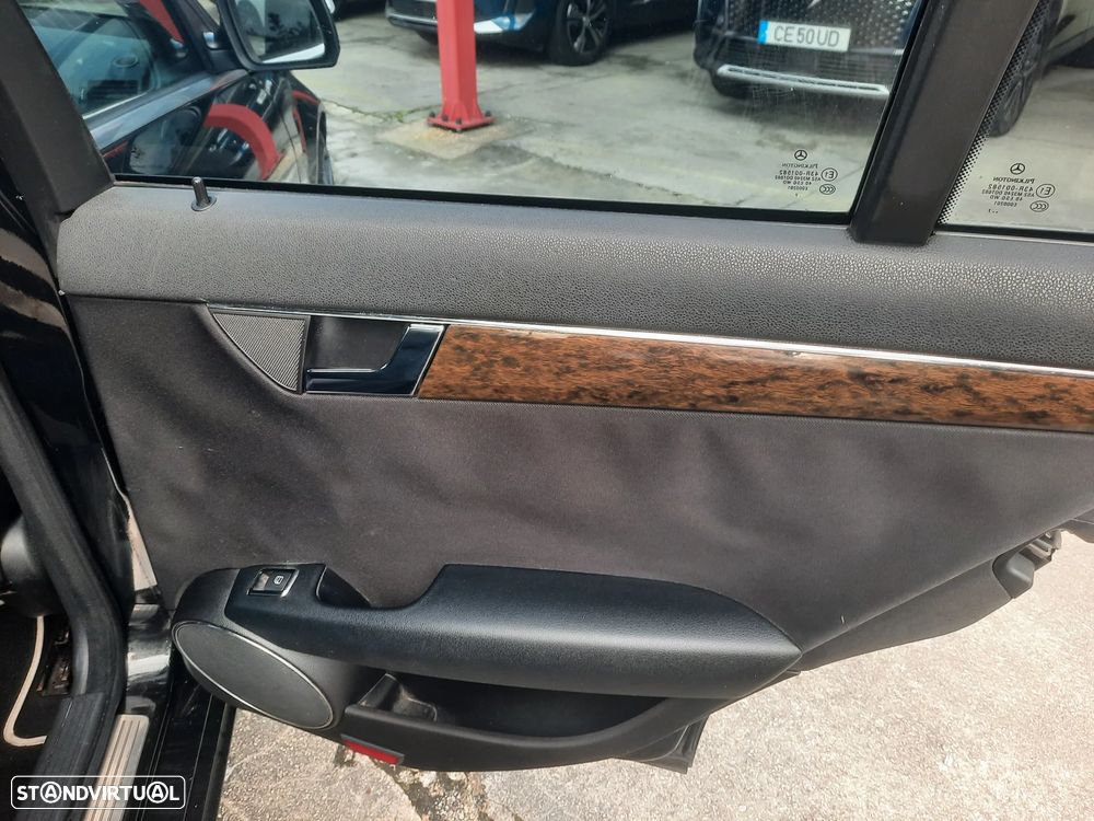 Mercedes-Benz C 220 CDi Elegance BlueEfficiency Aut. - 22