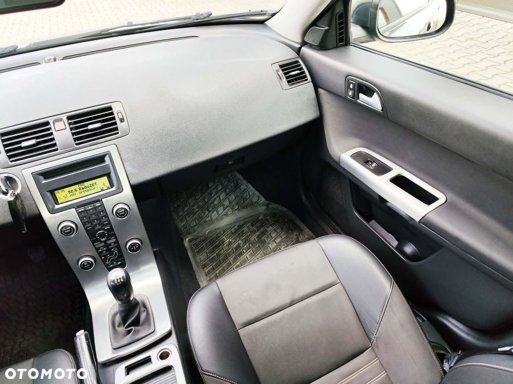 Volvo S40 2.0D - 20