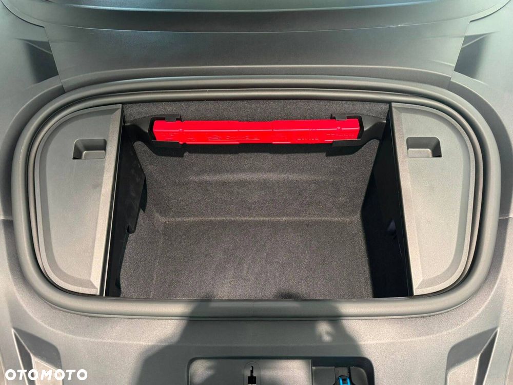 Porsche Taycan 105kWh Performance Plus - 35