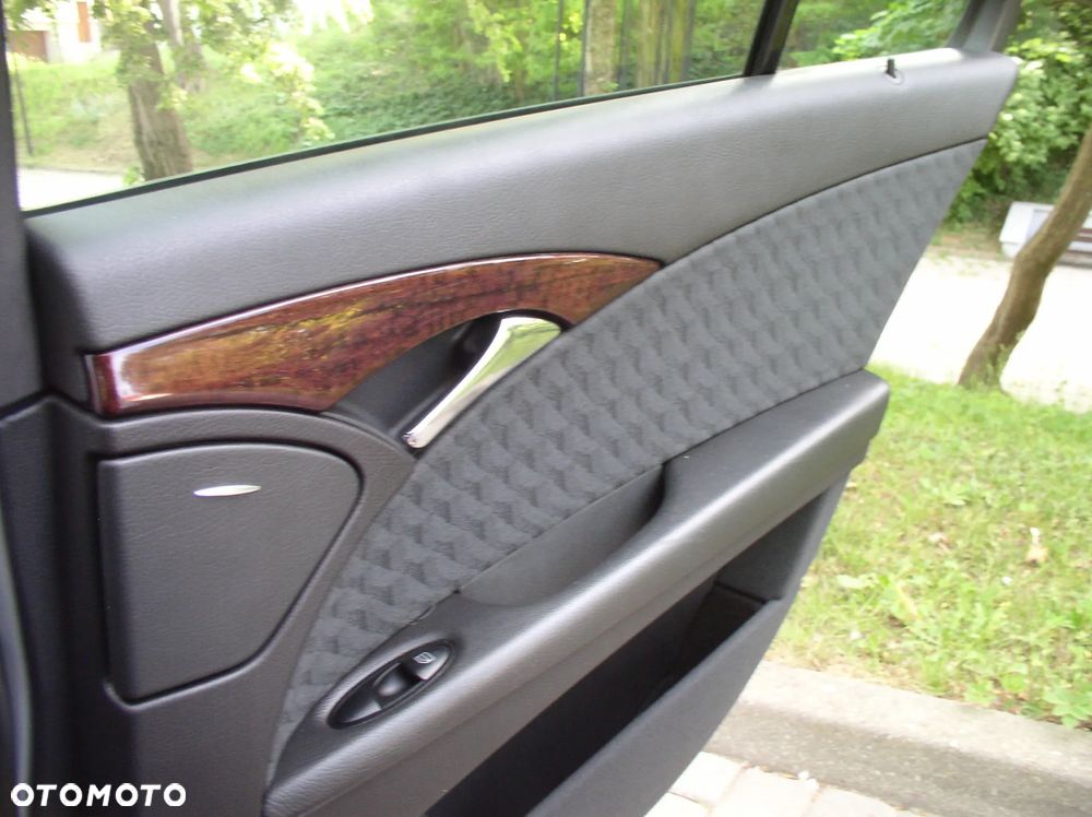 Mercedes-Benz Klasa E 200 Kompressor Automatik Avantgarde - 19