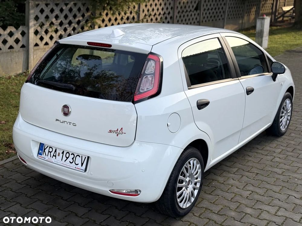 Fiat Grande Punto - 17