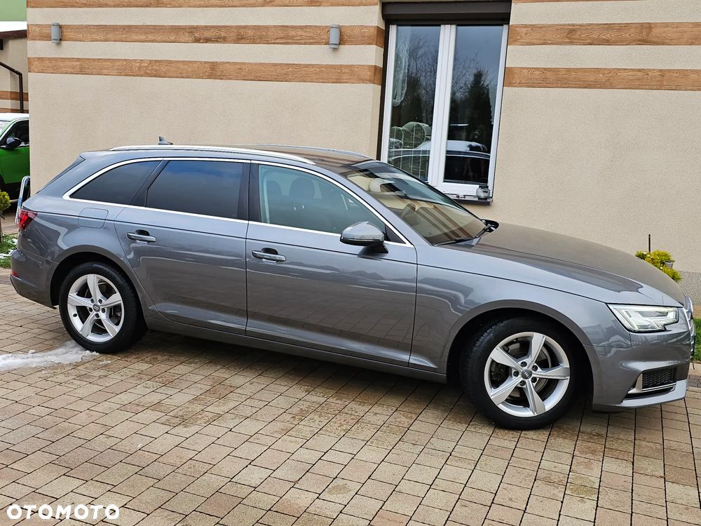 Audi A4 Avant 35 TFSI sport - 2