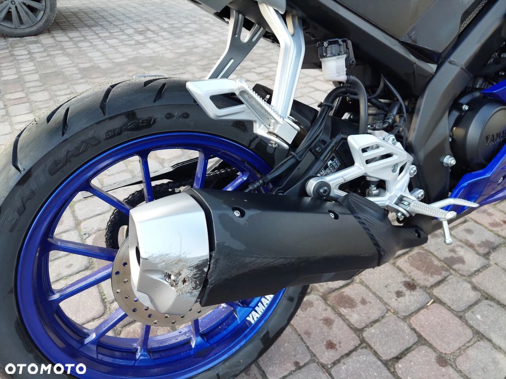 Yamaha YZF - 14