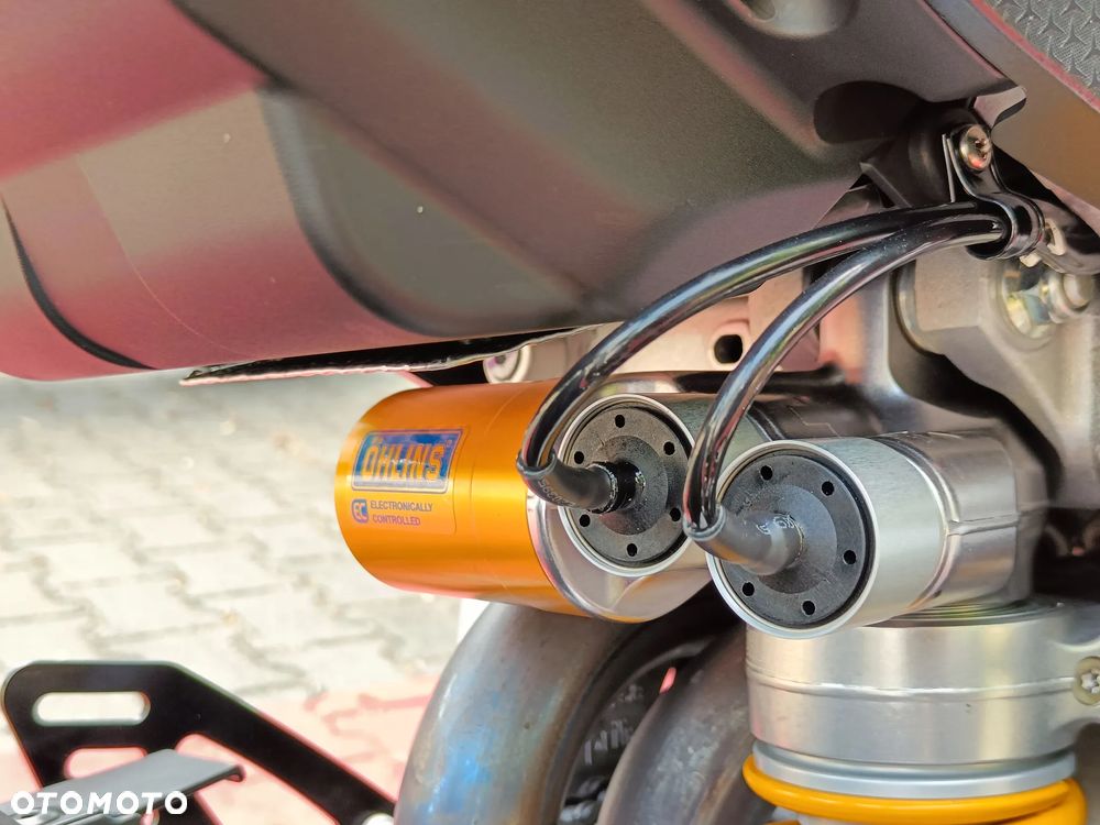 Aprilia RSV - 23