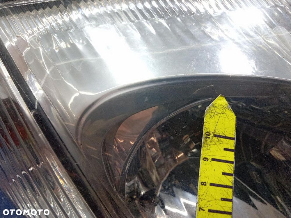 TOYOTA COROLLA E12 KOMBI REFLEKTOR PRAWY LAMPA PRZÓD EU 20A265B - 13