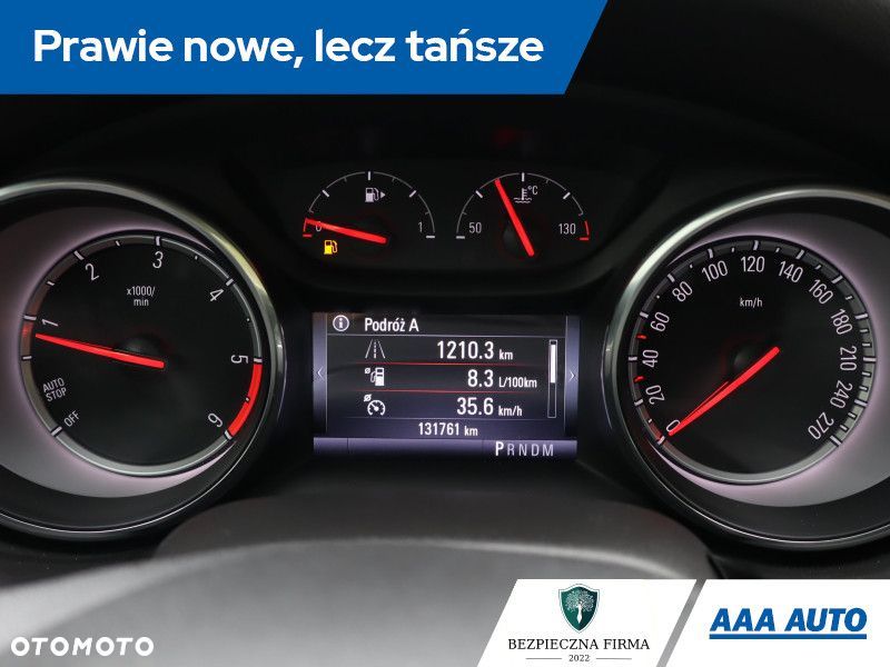 Opel Insignia - 12