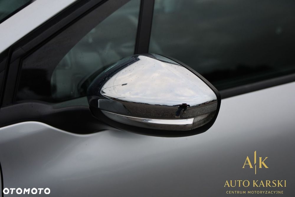 Peugeot 208 - 20