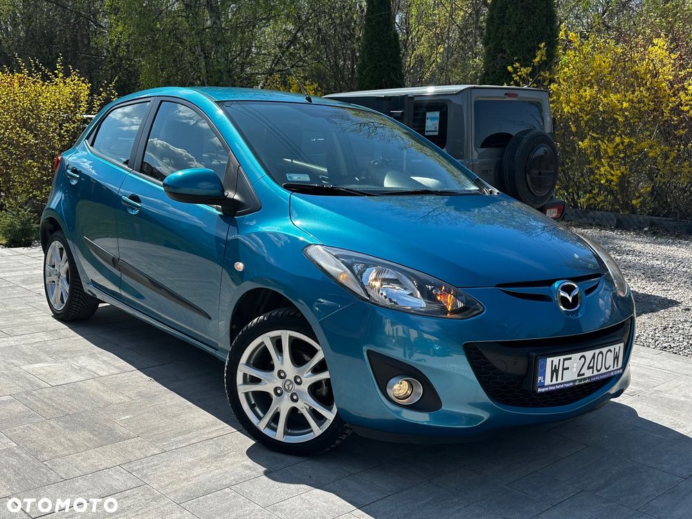 Mazda 2 1.5 Exclusive + - 2