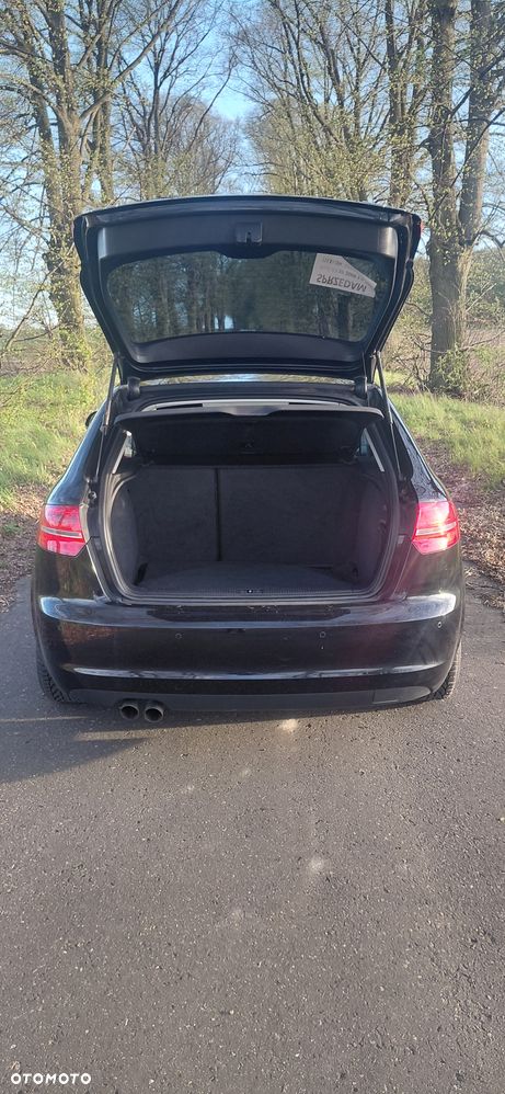 Audi A3 Sportback 2.0 TDI DPF Attraction - 24