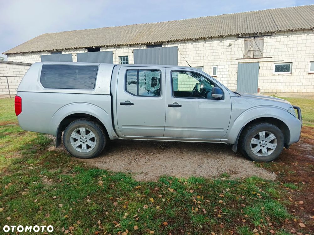 Nissan Navara 2.5 D SE - 19