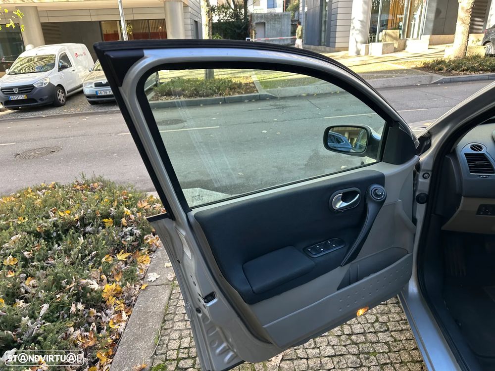 Renault Mégane Break 1.5 dCi Dynamique - 13