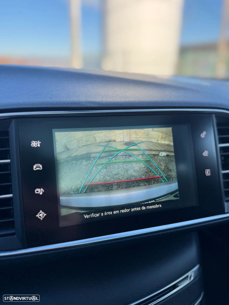 Peugeot 308 SW e-HDi 115 Stop & Start Allure - 21