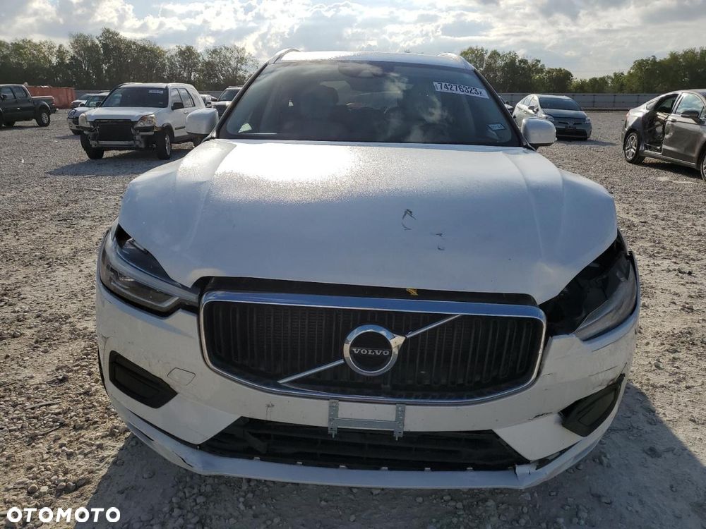 Volvo XC 60 T5 AWD Momentum - 18