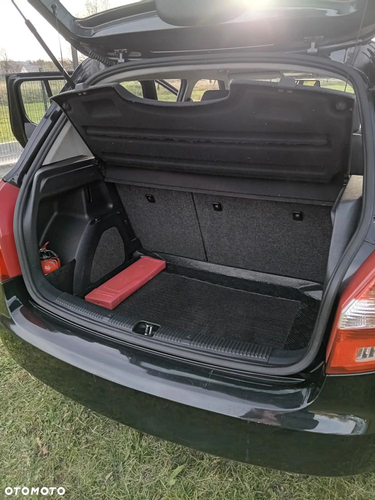 Skoda Fabia 1.4 16V Ambiente - 9