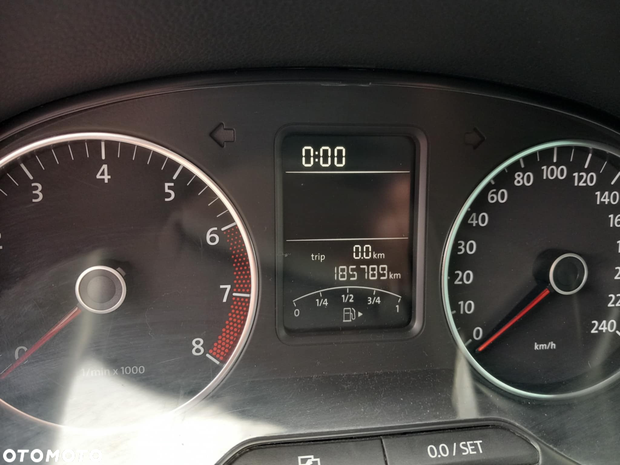 Volkswagen Polo 1.4 16V Comfortline - 5