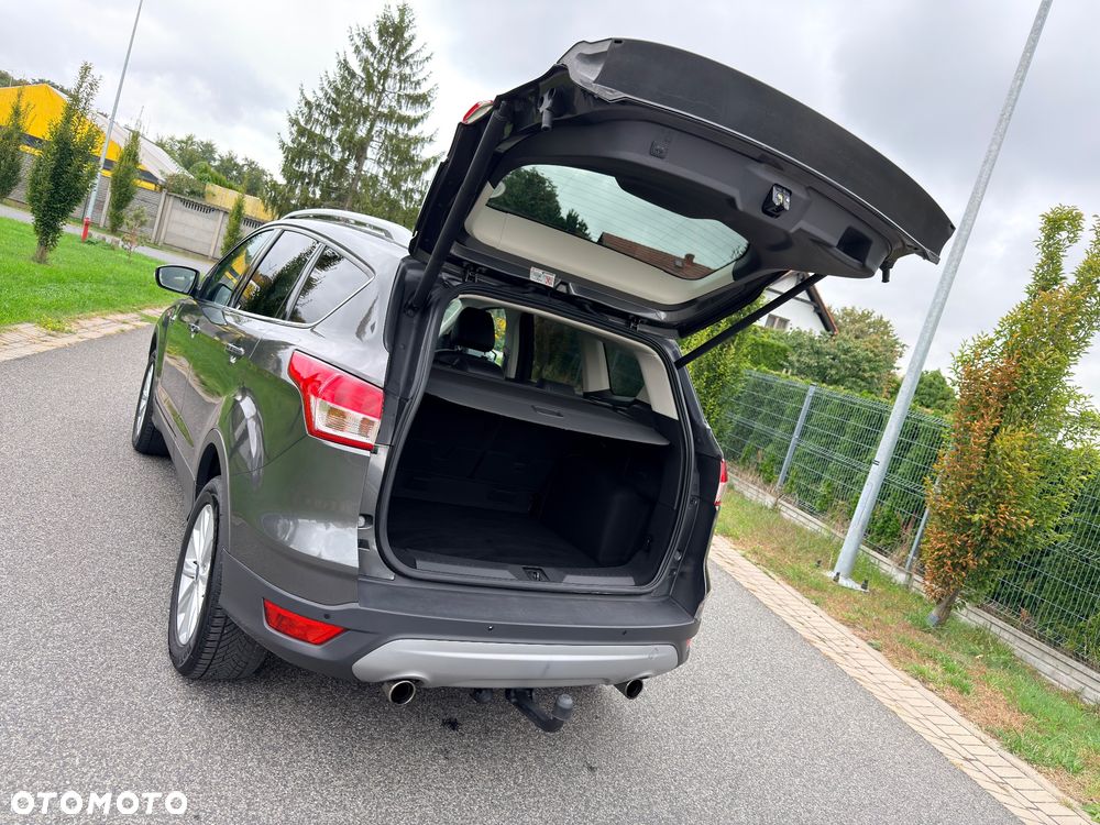 Ford Kuga 1.5 EcoBoost 2x4 Business Edition - 27
