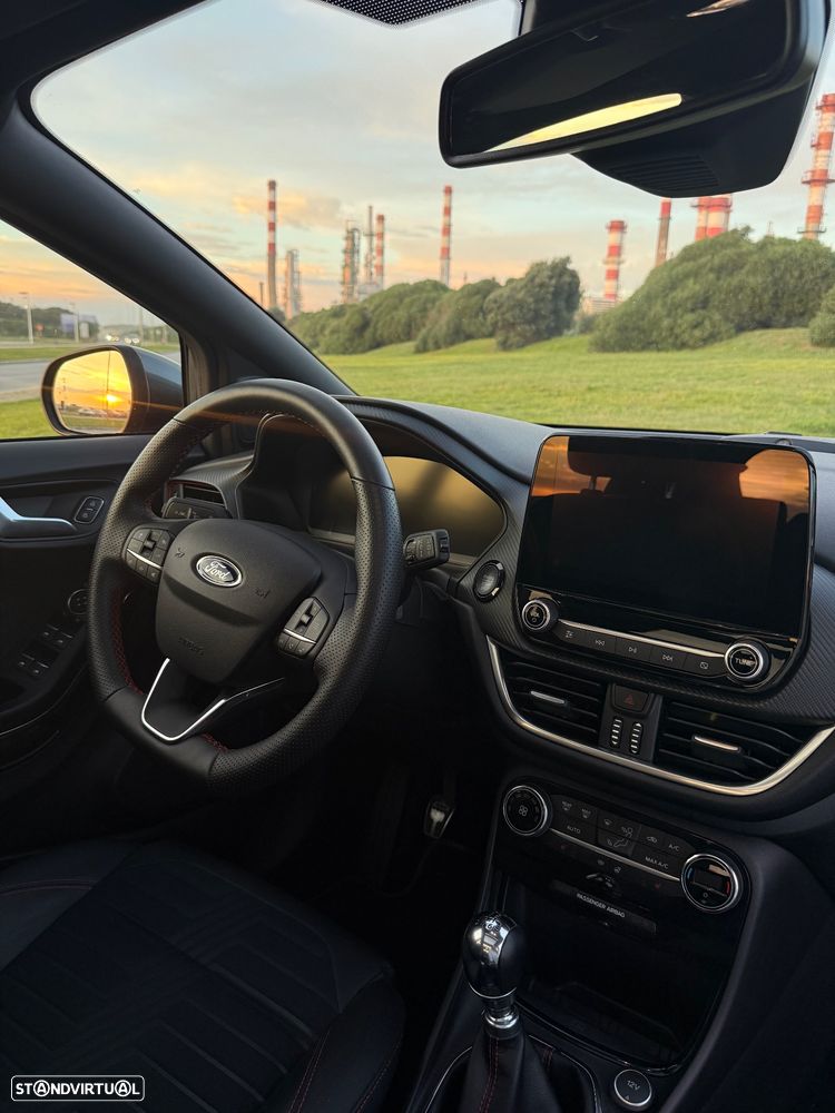 Ford Puma 1.0 EcoBoost MHEV ST-Line X - 9