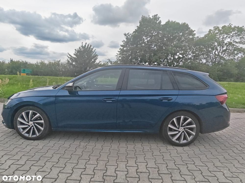 Skoda Octavia 2.0 TDI DSG First Edition - 6