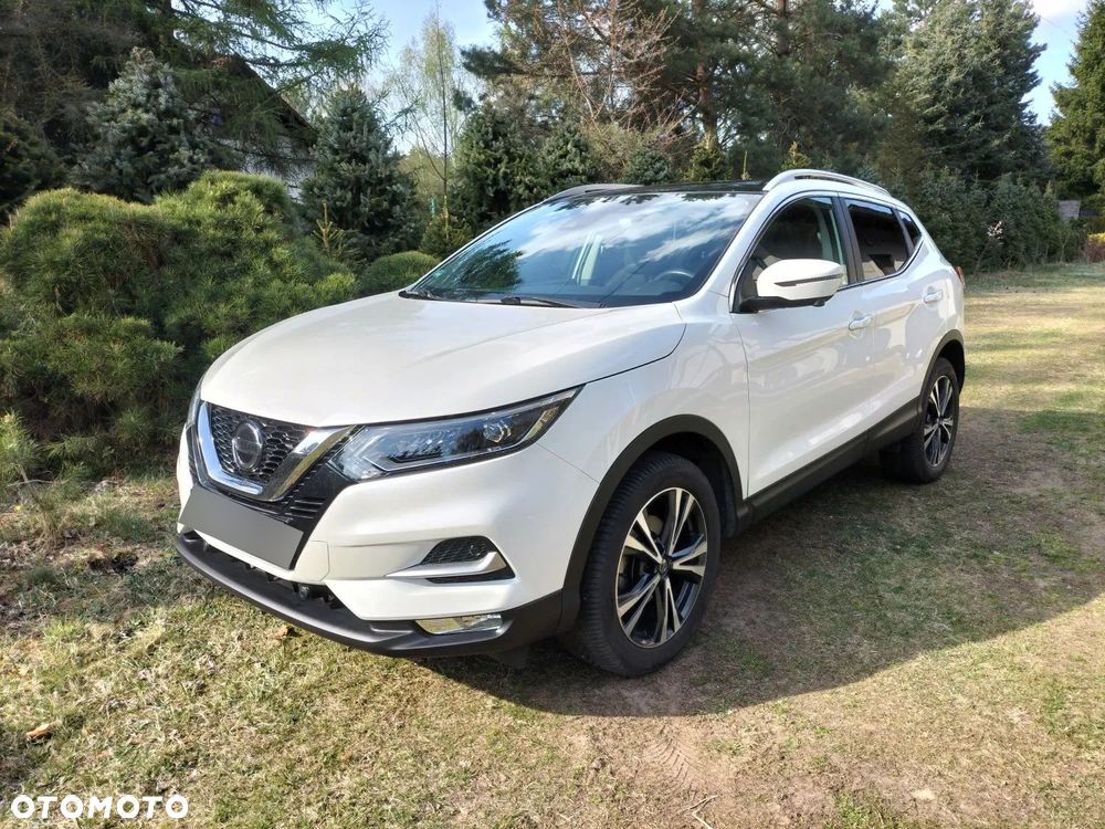 Nissan Qashqai 1.3 DIG-T N-Connecta - 1