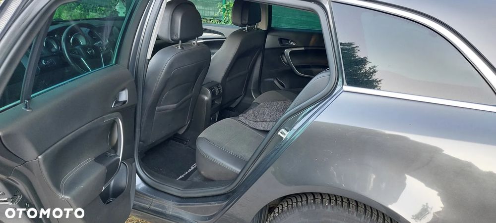 Opel Insignia 1.8 - 8