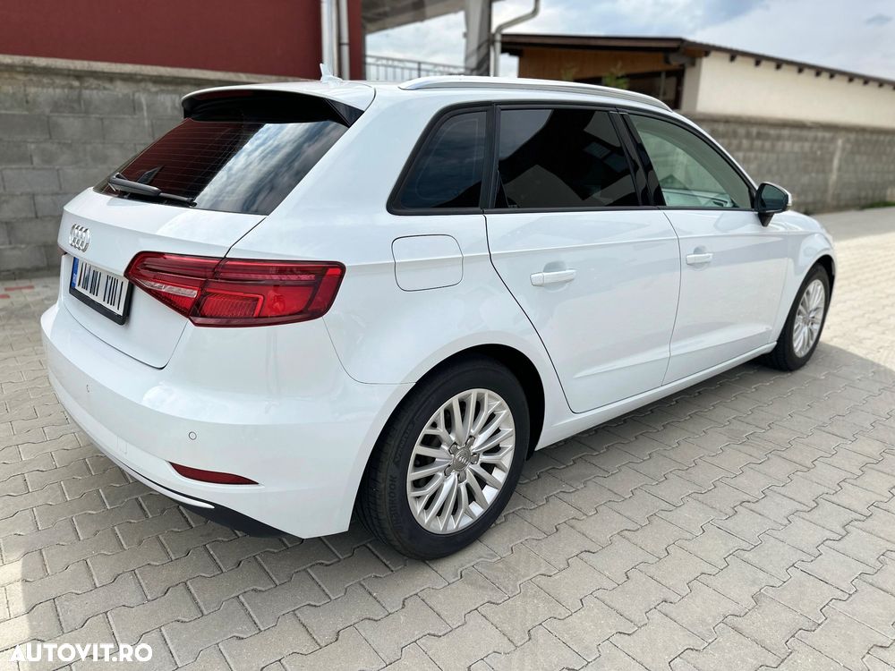 Audi A3 ack 1.6 TDI S tronic - 4