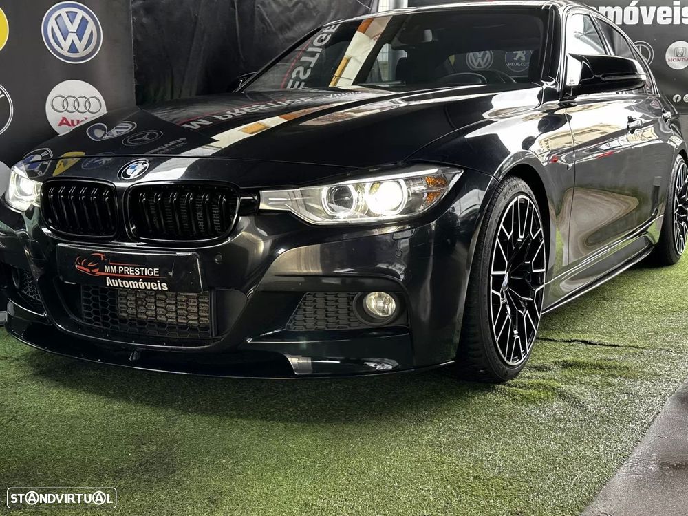 BMW 318 d Pack M - 3