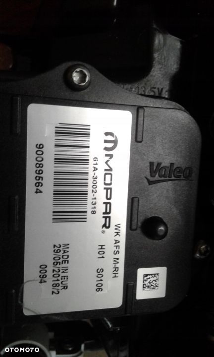 JEEP GRAND CHEROKEE WK2 BIXENON-SKRĘTNY PRAWY EU - 3