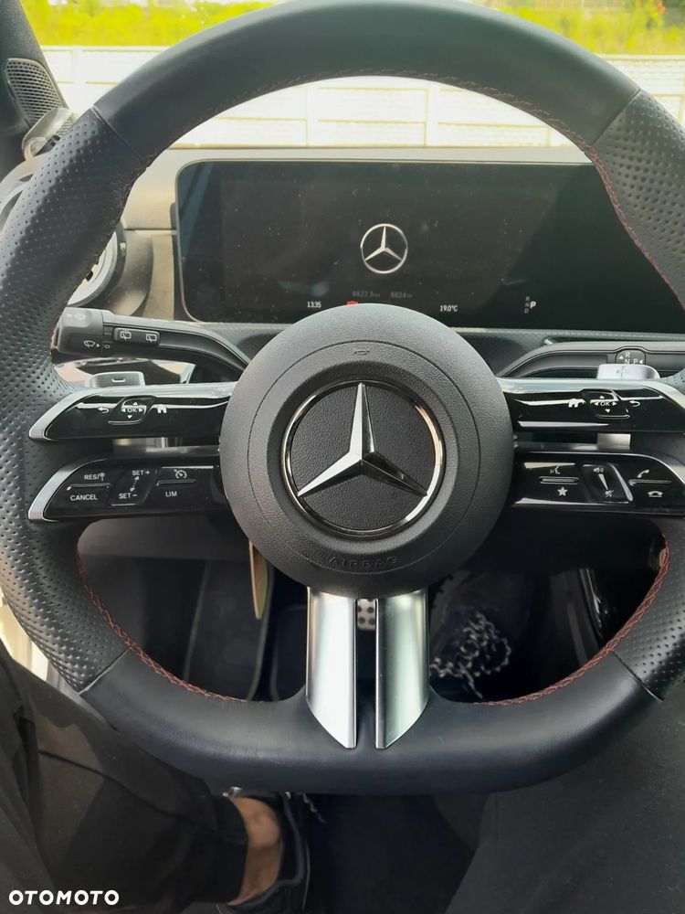 Mercedes-Benz Klasa A 220 4-Matic AMG Line 7G-DCT - 27