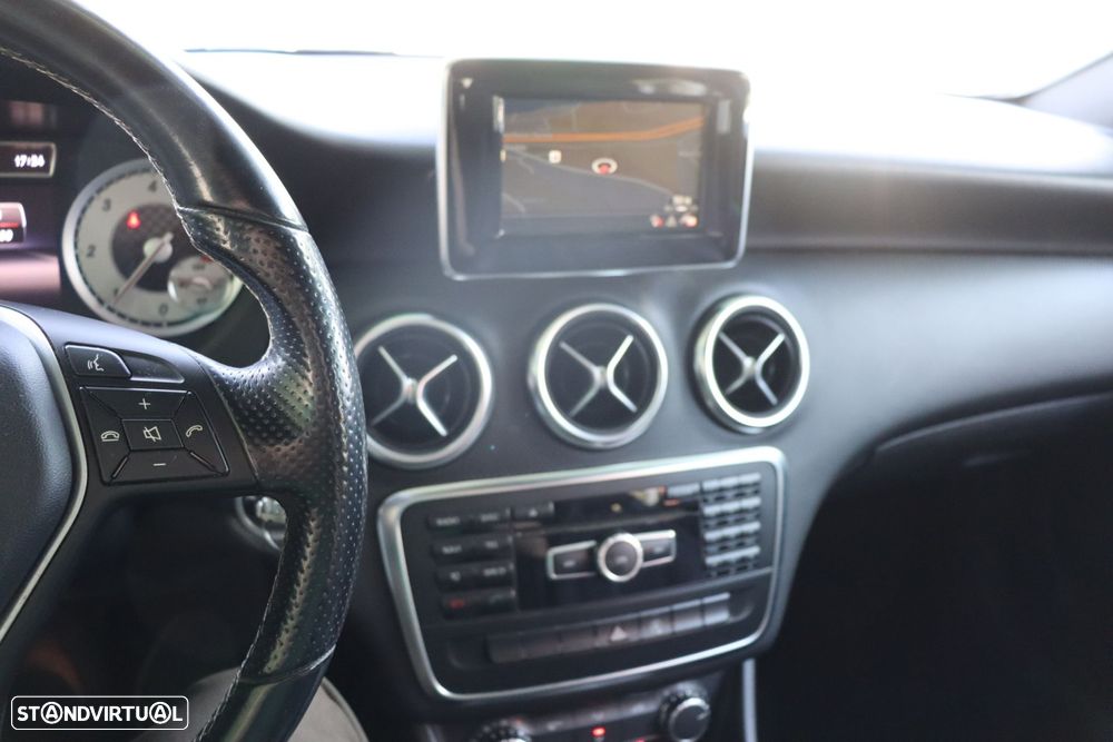 Mercedes-Benz A 180 CDi BE Urban - 12