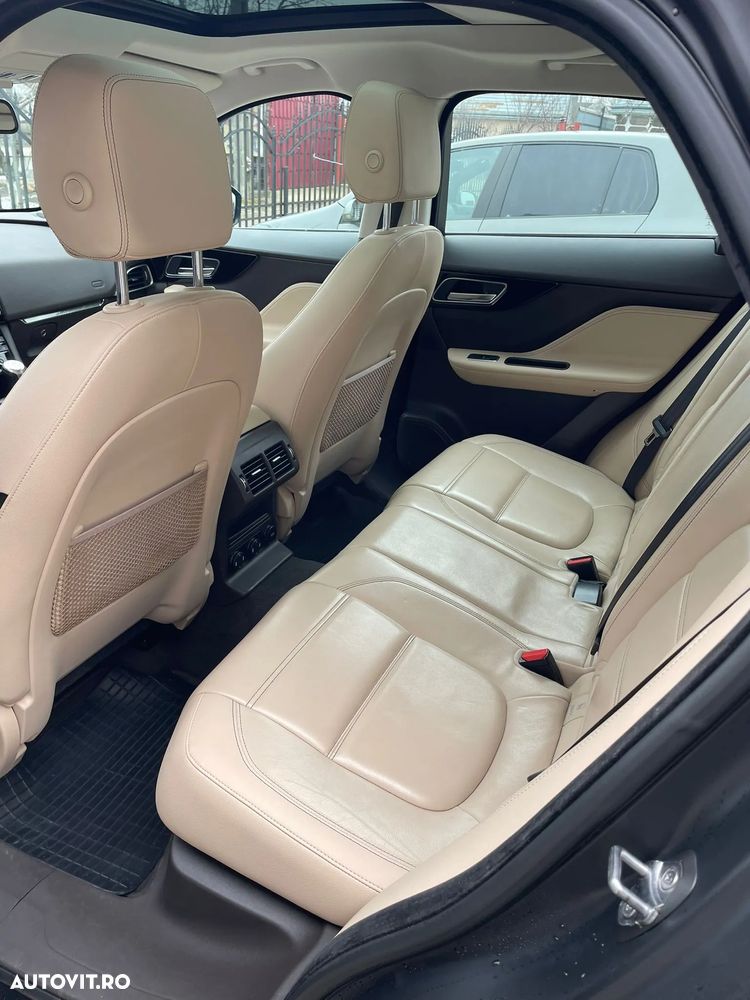 Jaguar F-Pace 20d R-Sport - 10