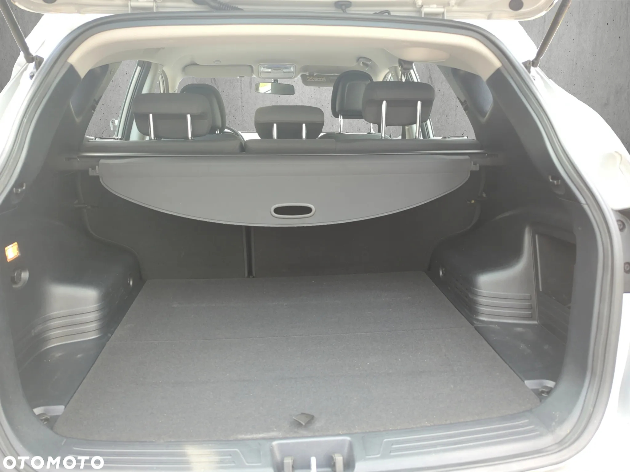 Hyundai ix35 1.6 GDI Comfort 2WD - 19