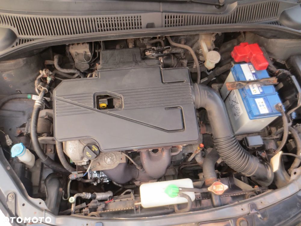 Suzuki SX4 - 16