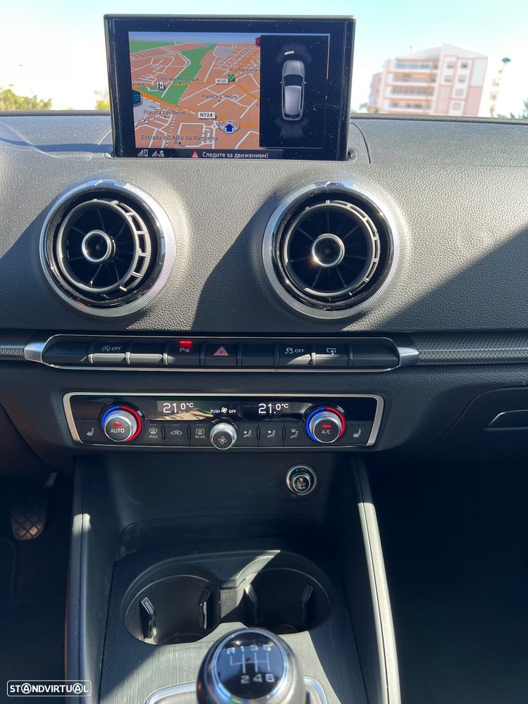 Audi A3 Sportback 1.0 TFSI Design - 4