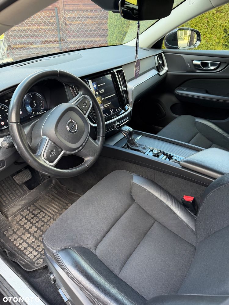 Volvo V60 D4 - 8