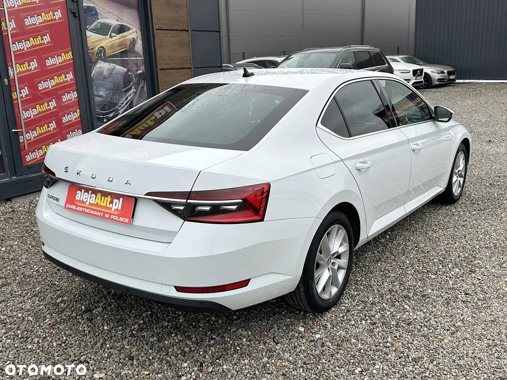 Skoda Superb 1.5 TSI ACT Ambition - 4