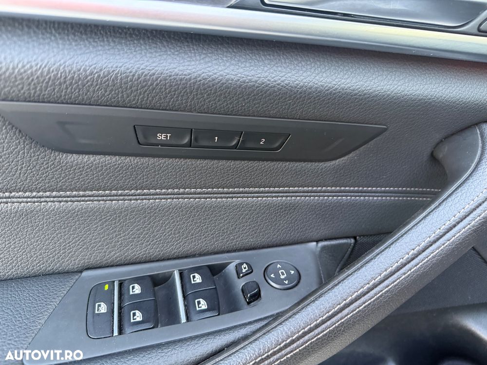 BMW Seria 5 530i Aut. Luxury Line - 20