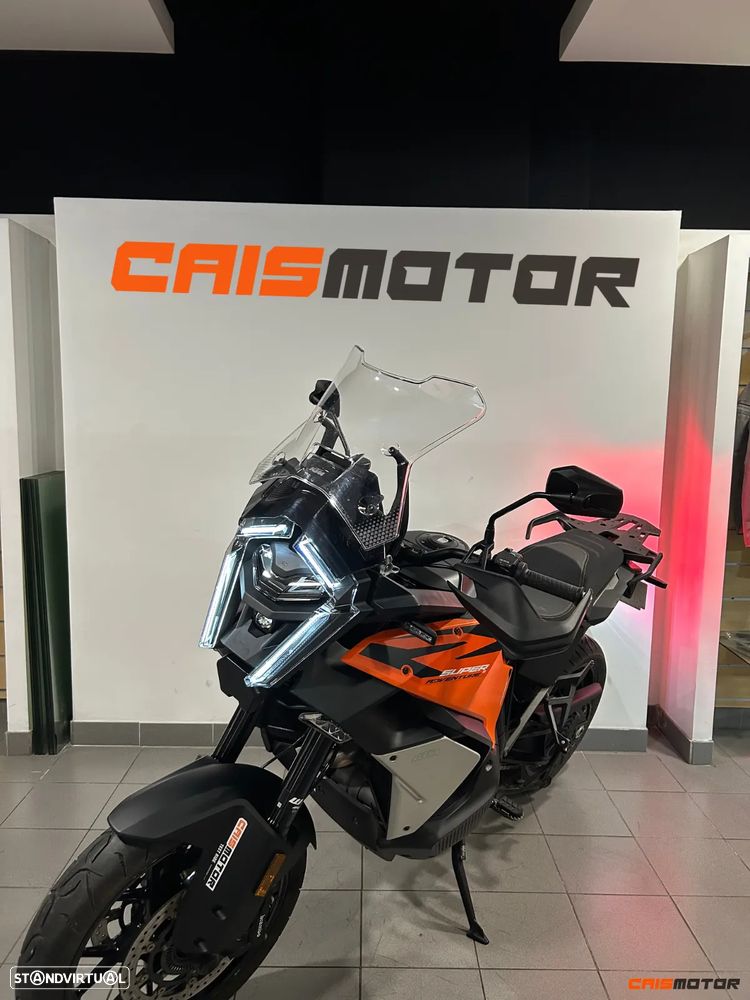 KTM 1390 Super Adventure S Evo - 1